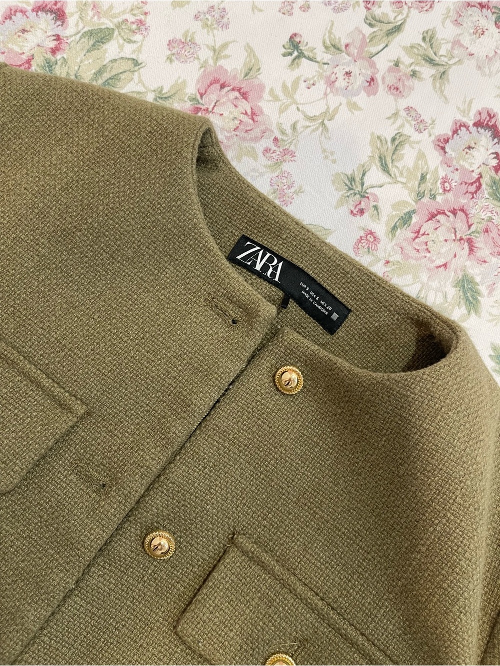 Zara Khaki Textured Cropped Jacket with Satin Lining - Picture 3 of 4